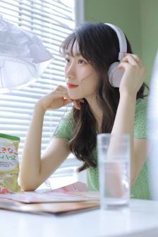 把草莓放里面榨成汁不能掉